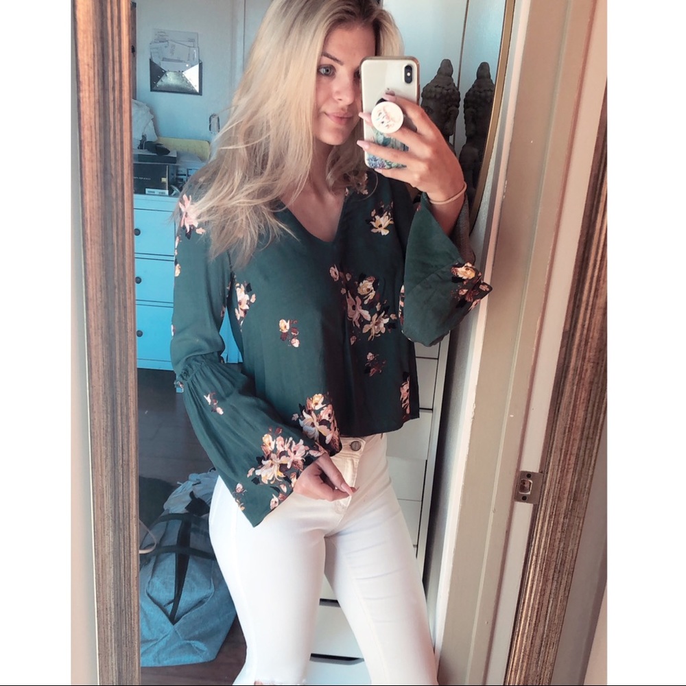 [ Nordstrom BP ] bell sleeve top